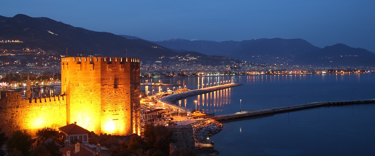 alanya-2328599_1280.jpg